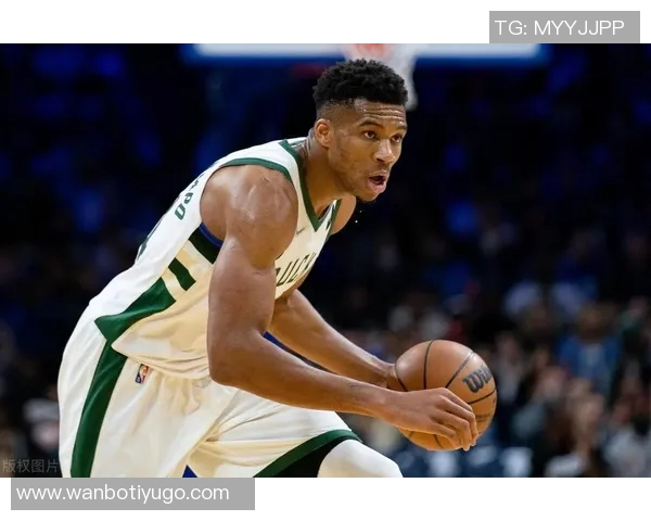 字母哥幽默回应交易传闻自称联盟最受欢迎的辣妹